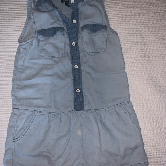 Two Gap Rompers - Picture 4 of 8